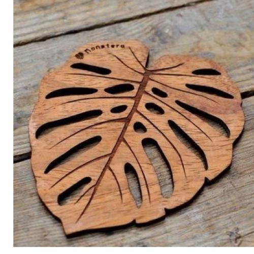 Sous tasse  style Plume en bois 6 pcs