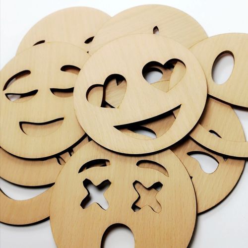 Emoji  Abdo 9 pièces en bois